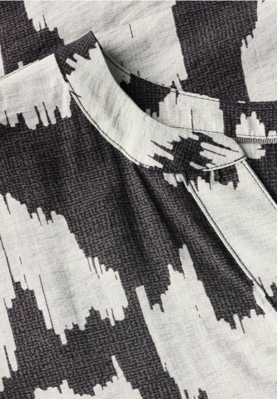 Lockeres Shiftkleid mit Grafik-Print