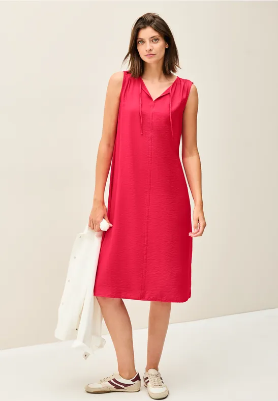 Fließendes ärmelloses Midikleid mit Bändern