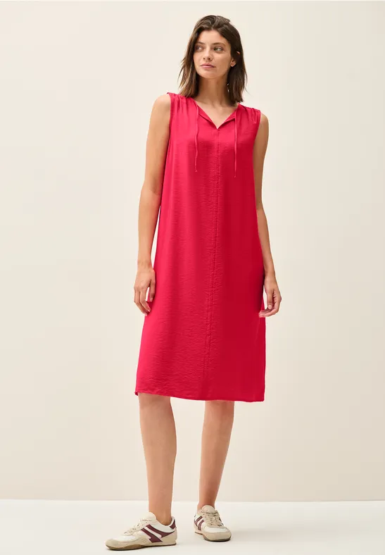 Fließendes ärmelloses Midikleid mit Bändern