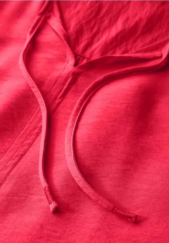 Fließendes ärmelloses Midikleid mit Bändern