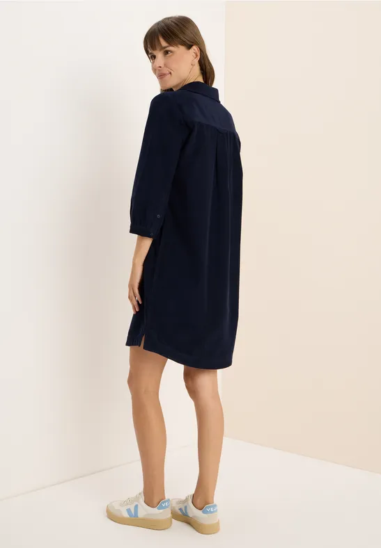 Cordkleid mit Split-Neck Ausschnitt