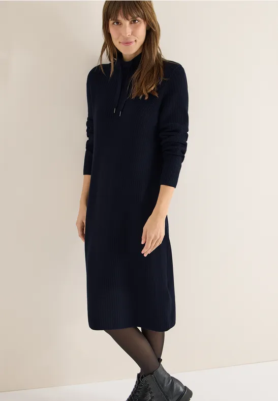 Rippstrick-Kleid mit Tunnelzug
