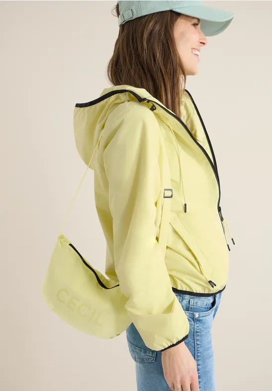 Leichte Windjacke zum Verstauen