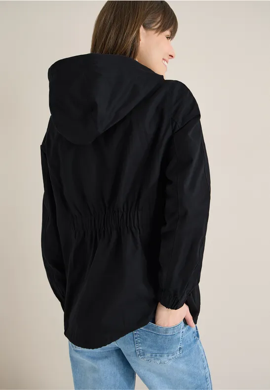 Sportiver Midi-Parka mit Kapuze