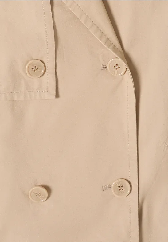Kurzer Trenchcoat mit Reverskragen