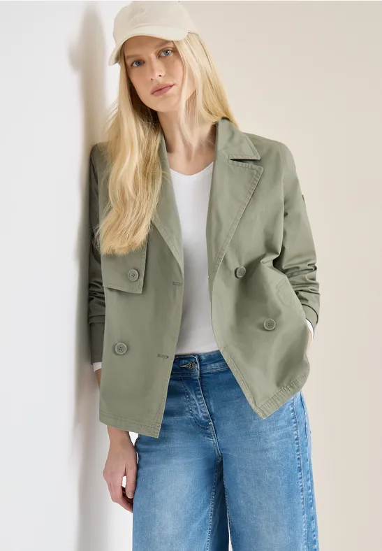 Kurzer doppelreihiger Trenchcoat
