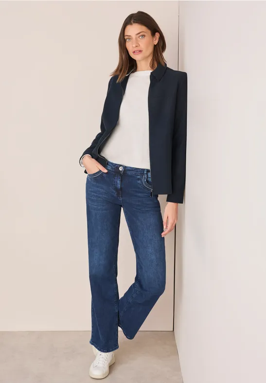 Kuschelige Sweatjacke mit Hemdkragen