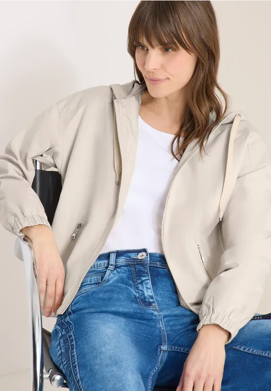 Sportive Kapuzenjacke aus Baumwollmix