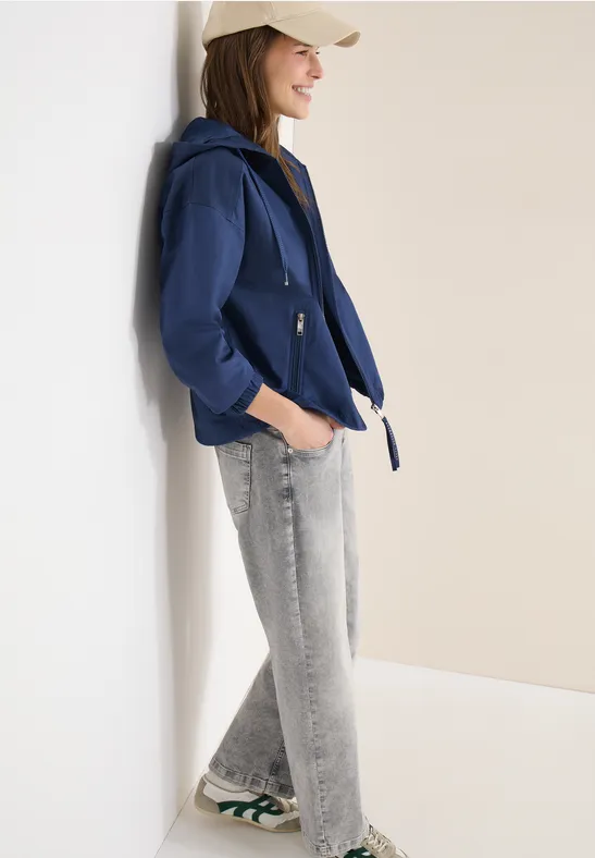 Sportive Kapuzenjacke aus Baumwollmix