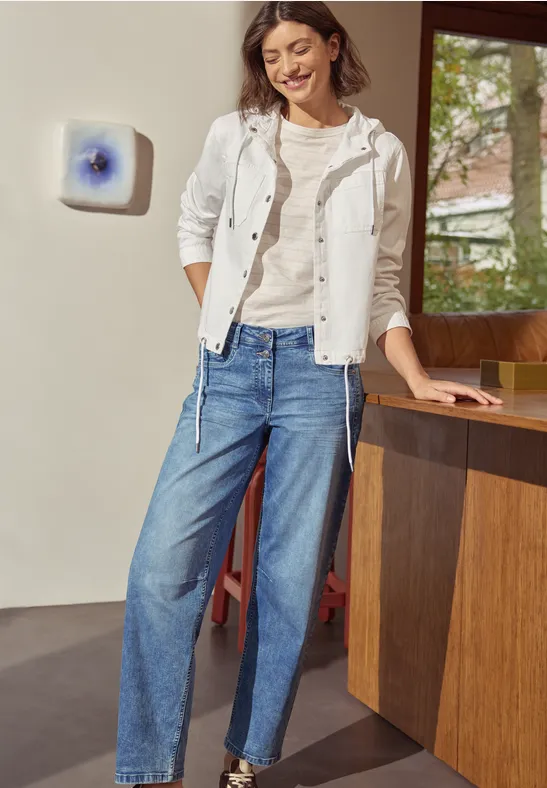 Leichte Utility-Jacke mit Kapuze