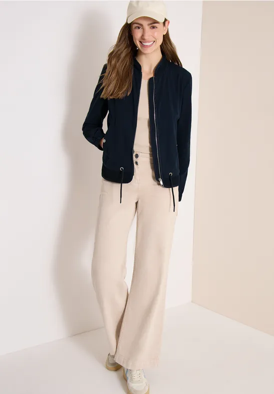 Sportlicher Blouson mit Mesh-Details
