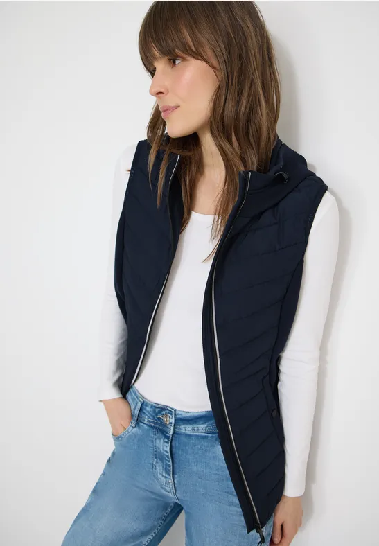 Gesteppte Softshell-Weste mit Kapuze