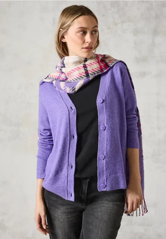 Weicher Cardigan mit V-Ausschnitt