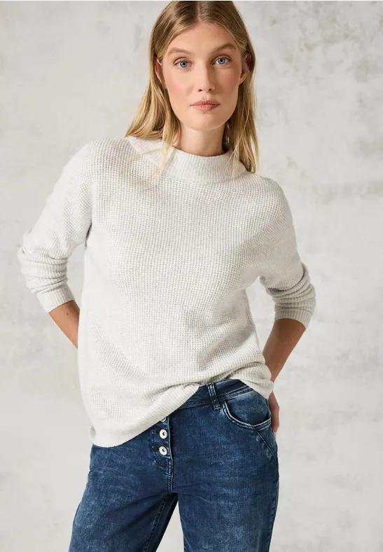 Strukturierter Strickpullover mit Stehkragen