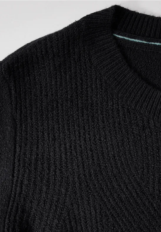 Strukturierter Rundhals-Strickpullover
