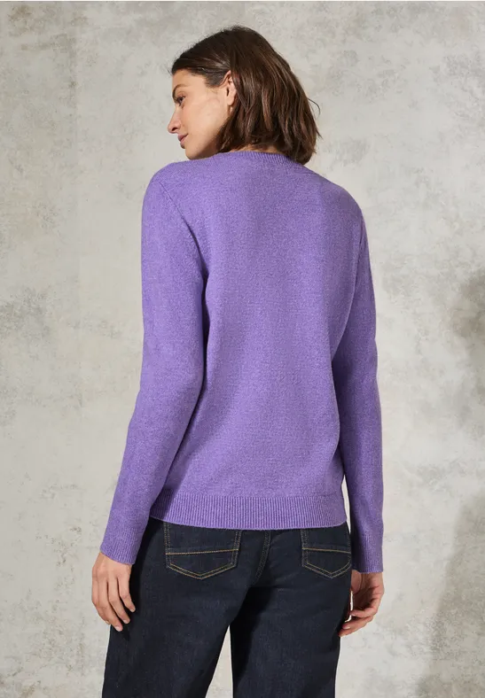 Strukturierter Rundhals-Pullover mit Chevron-Muster