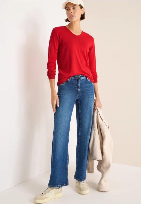 Weicher Pullover mit V-Ausschnitt