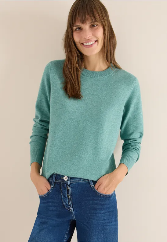 Kuscheliger Pullover mit V-Ausschnitt