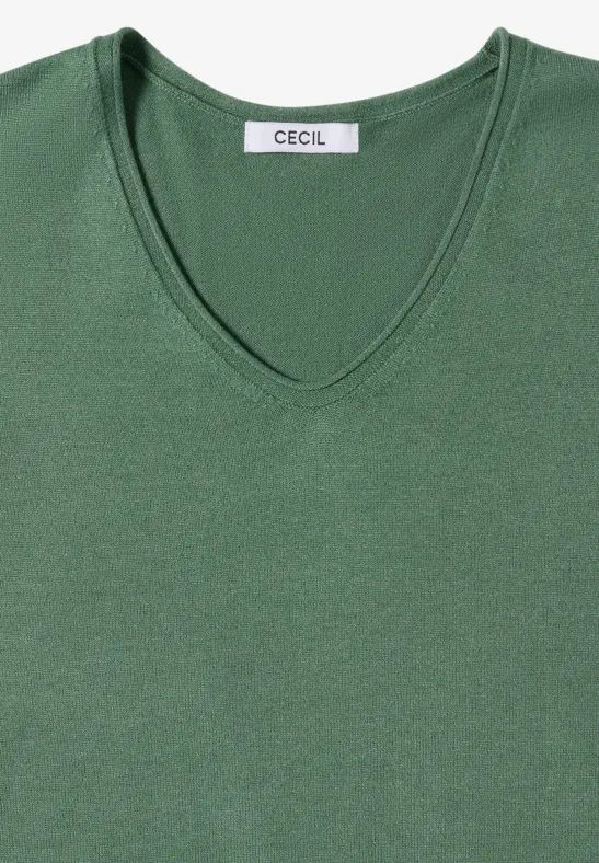 Kuscheliger Pullover mit V-Ausschnitt