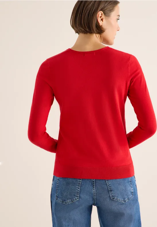 Weicher Feinstrickpullover mit gerundetem V-Ausschnitt