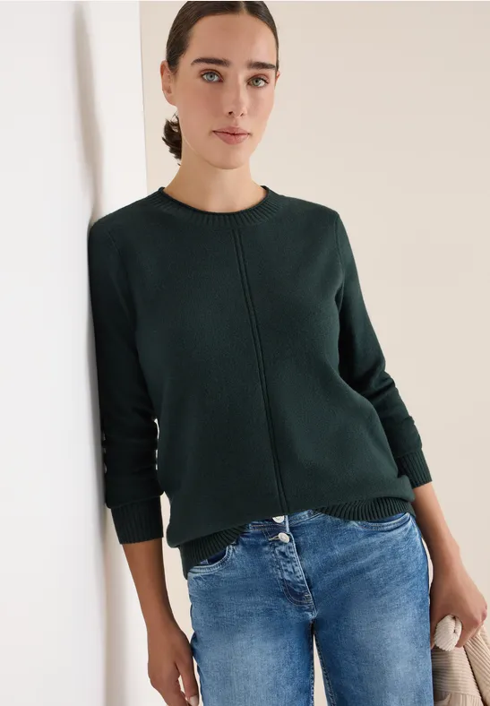 Kuscheliger Pullover mit Strukturdetails