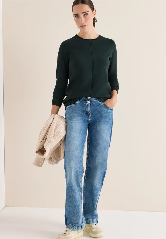 Kuscheliger Pullover mit Strukturdetails