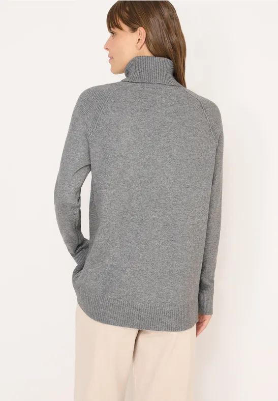 Rollkragenpullover im Strukturmix