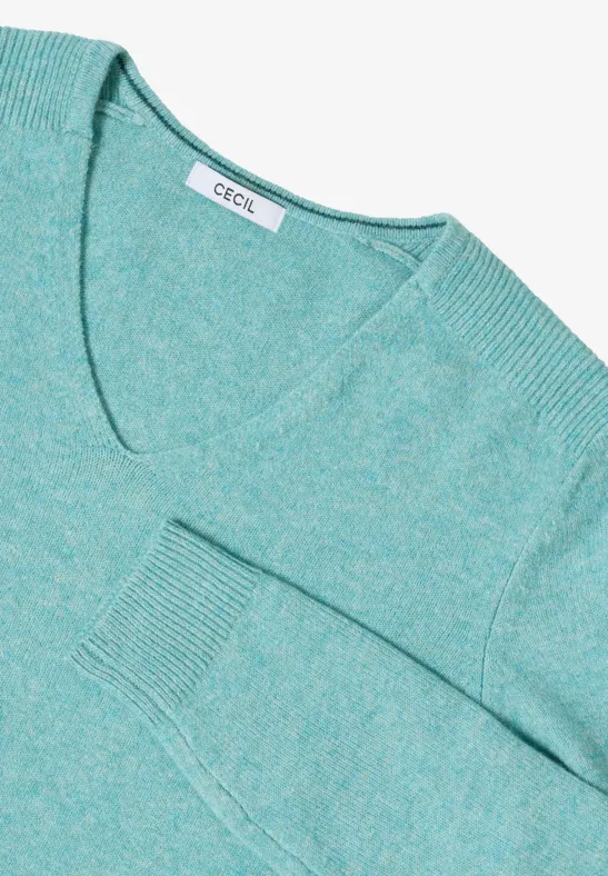 Kuscheliger Strickpullover mit V-Ausschnitt