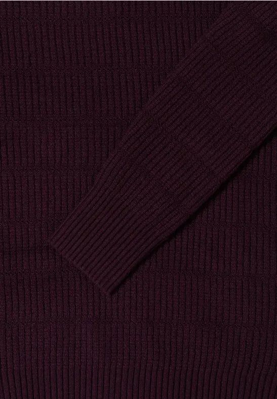 Strukturierter Strickpullover mit Stehkragen