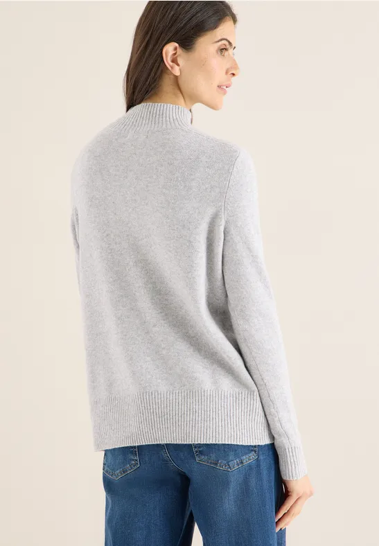 Minimalistischer Stehkragen-Pullover aus Baumwolle
