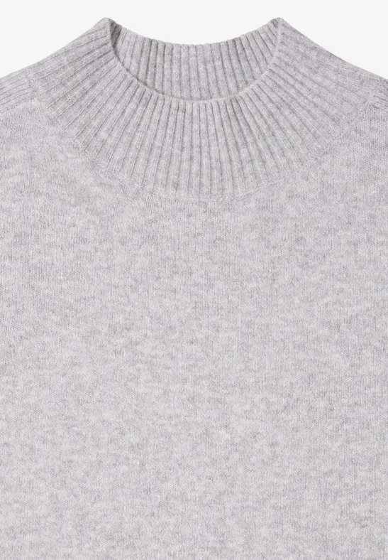 Minimalistischer Stehkragen-Pullover aus Baumwolle