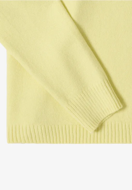 Leichter Baumwollpullover mit U-Boot-Ausschnitt