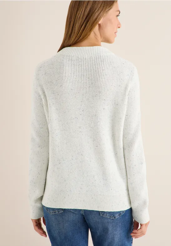 Gesprenkelter Strickpullover mit Stehkragen
