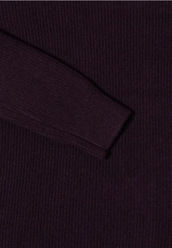 Strukturierter Strickpullover mit Rollkragen