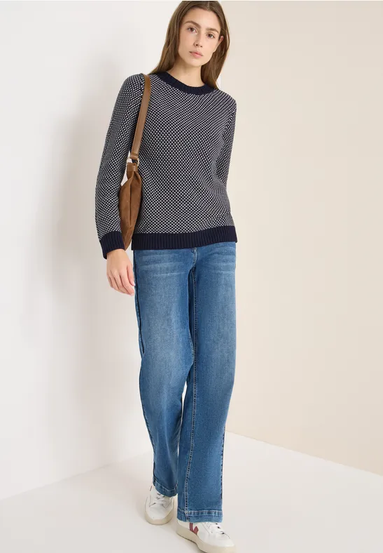 Strukturierter Pullover mit Rundhalsausschnitt