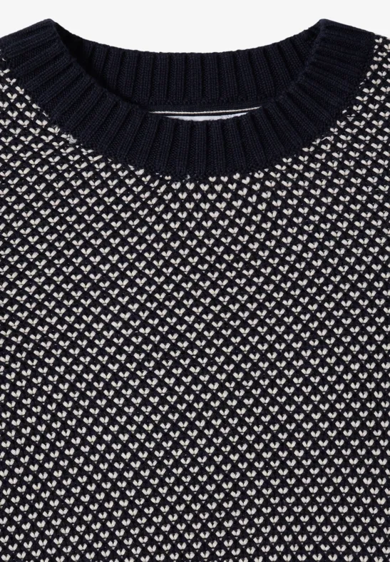 Strukturierter Pullover mit Rundhalsausschnitt