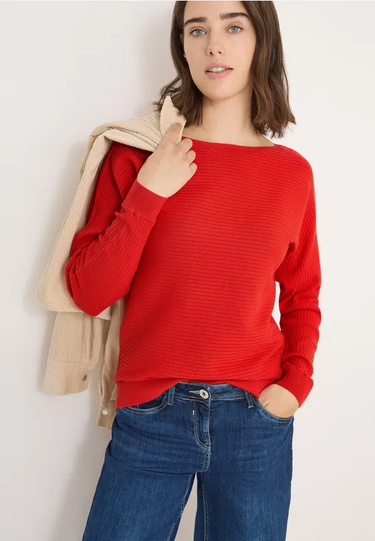 Strukturierter Pullover mit U-Boot-Ausschnitt