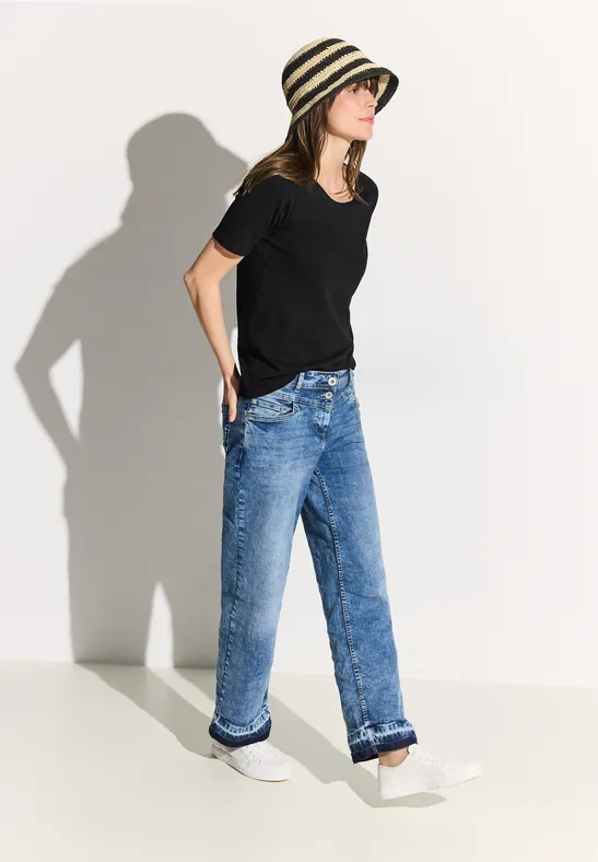 Essentielles Rundhalsshirt aus reiner Baumwolle