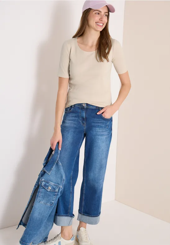 Klassisches Basic-T-Shirt aus Baumwolle