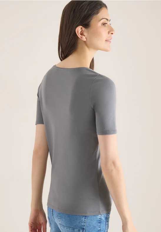 Essentielles Halbarm-T-Shirt mit Rundhalsausschnitt
