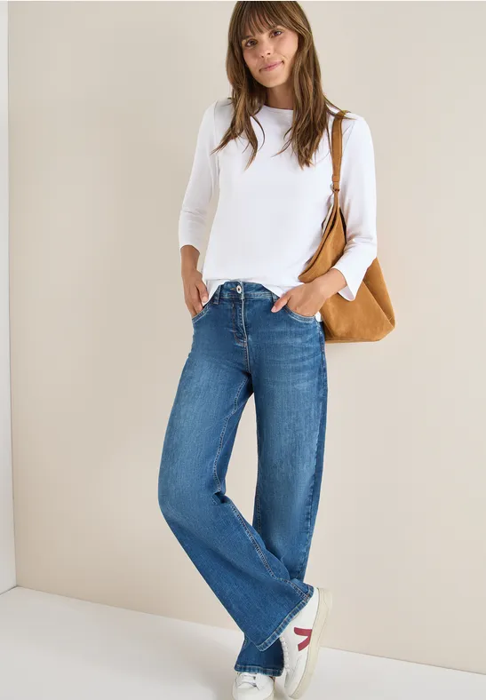 Klassisches 3/4-Arm-Shirt mit U-Boot-Ausschnitt