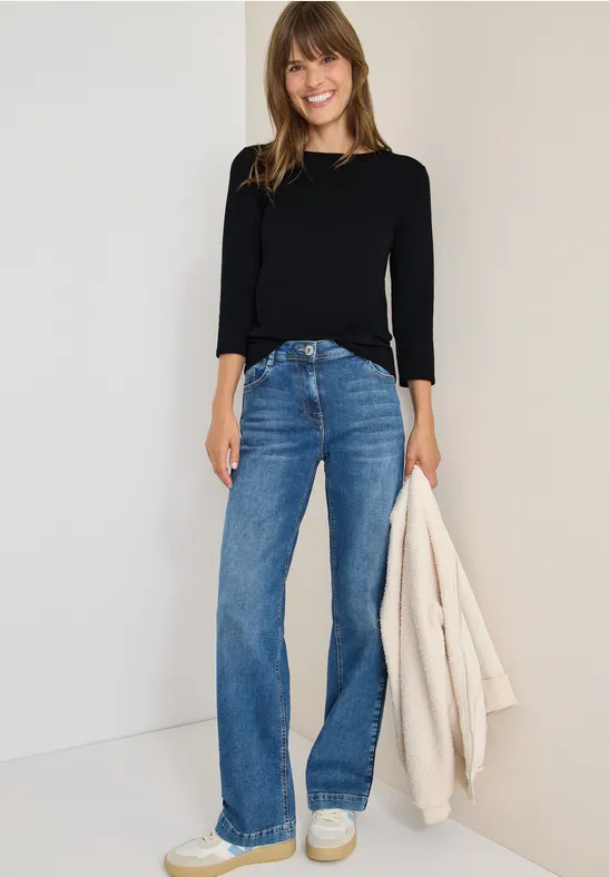 Minimalistisches 3/4-Arm-Shirt mit U-Boot-Ausschnitt