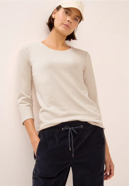Minimalistisches Baumwollshirt mit 3/4-Arm