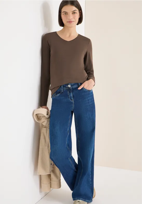 Basics-Langarmshirt mit V-Ausschnitt