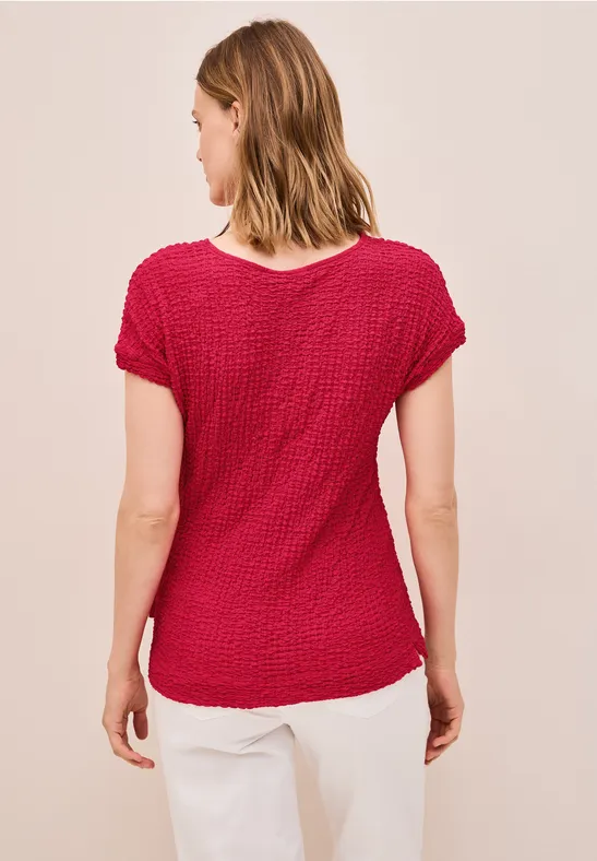 Strukturiertes T-Shirt mit V-Ausschnitt
