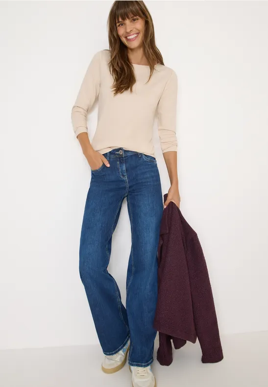 Elegantes Langarmshirt mit U-Boot-Ausschnitt