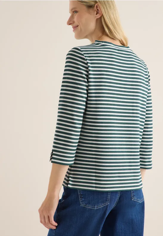 Gestreiftes Strukturshirt mit U-Boot-Ausschnitt