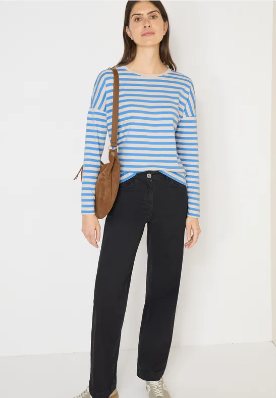 Feingestreiftes Shirt mit U-Boot-Ausschnitt