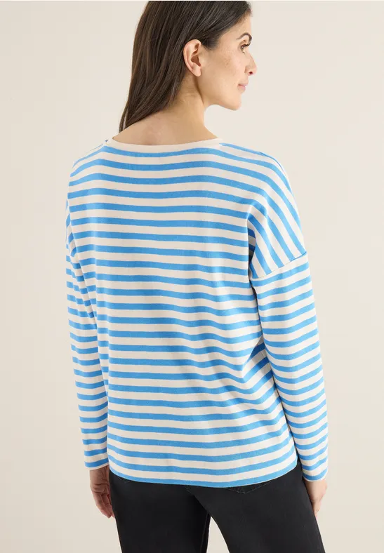 Feingestreiftes Shirt mit U-Boot-Ausschnitt