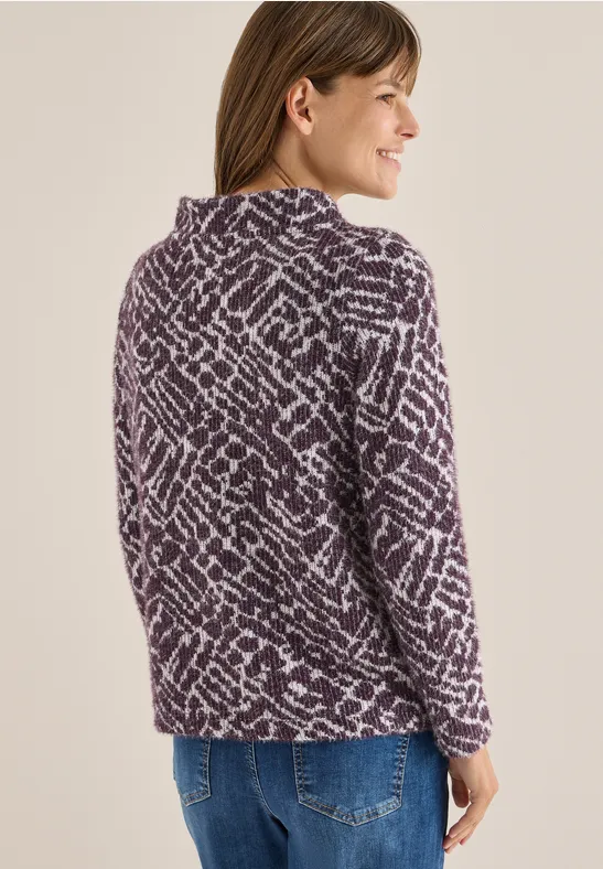 Grafischer Jacquard-Pullover mit Stehkragen